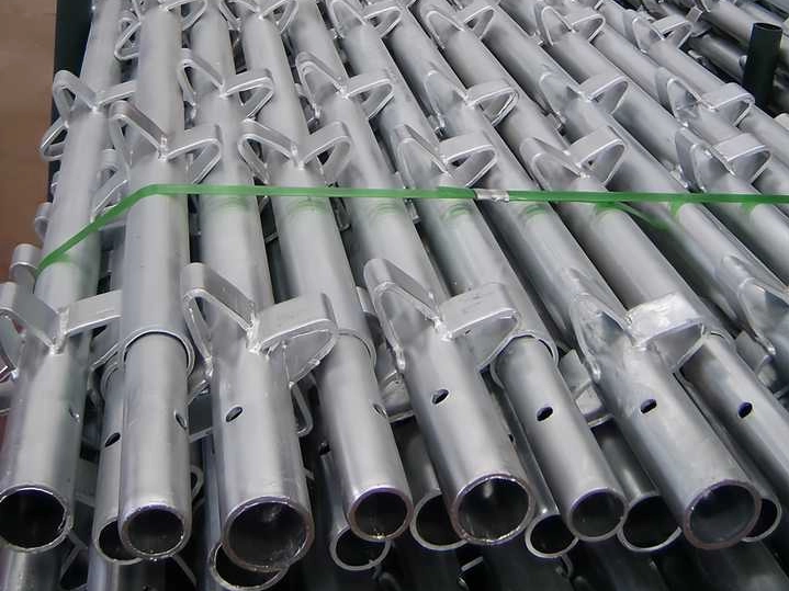 Строительные леса Kwikstage: особенности и преимущества в современном строительстве